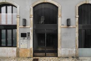 WHome Urban Loft with Modern Interior Design