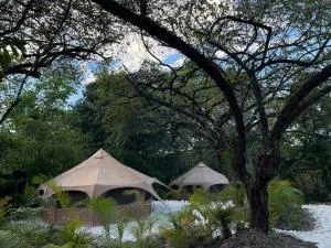 SurFreak Backyard Glamping Experience - Carmen