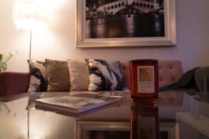 Central Home in Portsmouth Sleeps 10