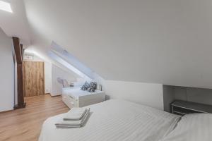 Flat Near Prague Castle Stylish & Prime Location 1