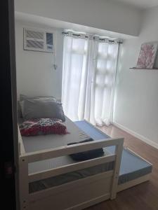 Cozy 2 bedroom in a prime area