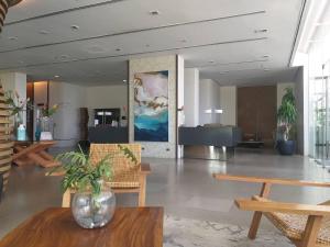 Cozy 2 bedroom in a prime area