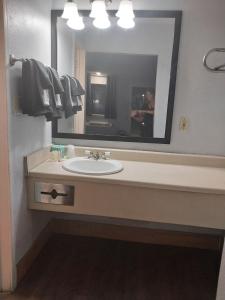 2 Queens Bed Hotel Room 142