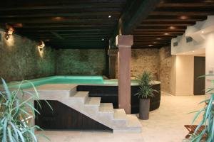 Hotels La Cour du Bailli Suites & Spa : photos des chambres