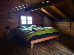 Mayen La Grangette, bulle dévasion