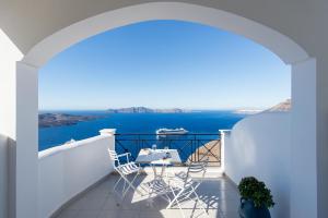 Villa Renos Hotel Santorini Greece