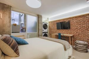 Beautiful apartment in the center surrounded by parks