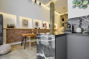 Beautiful apartment in the center surrounded by parks