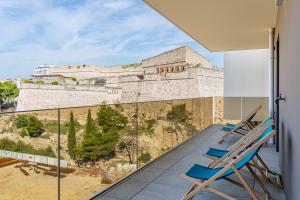Saint Victor, double terrasse vue sur le vieux port