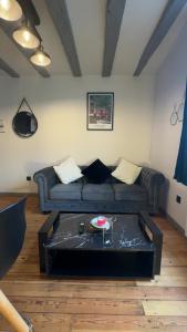 Le Gris métal, T2 duplex, centre ville historique