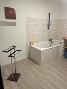 Appartements Appartement entier 1 a 4 personnes au calme avec parking gratuit : photos des chambres