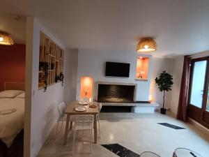 Loft - Le Terracotta - Wifi HD - Télé - Clim