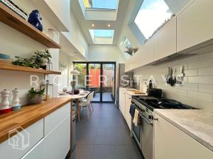 Luxury 2-Bedroom Apt, Corporates and Families