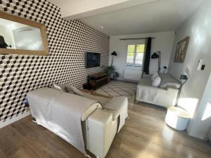 Villas Bastide a Trans en Provence avec piscine et vue sur le massif des Maures : photos des chambres