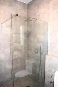 Solara Heaven, Mosta