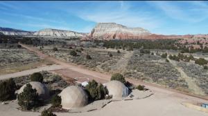 Bryce Glamp And Camp