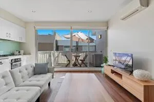 Cozy 1BR Apartment Close to City Center - Melbourne