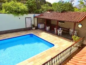 Casa com Piscina Centro Araruama - Silva Jardim
