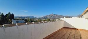 Duplex Nueva Andalucía con maravillosas vistas al mar
