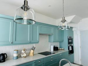 Seascape Luxury sea front apartment