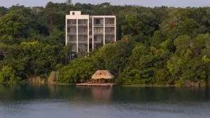 Amaranto Bacalar Hotel Boutique - Calderitas