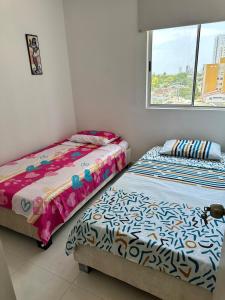 Julius Sky Apartment 1-Swimming pool and close to the beach