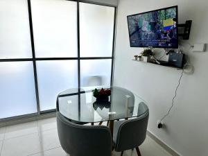 Julius Sky Apartment 1-Swimming pool and close to the beach