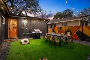 Beautiful Home by Houston Rodeo & Med Cntr with Great Backyard