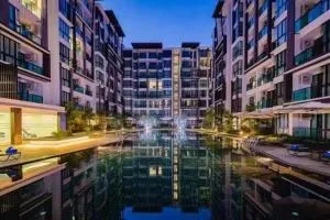 Royal Lee Condo - Ban Bo Han