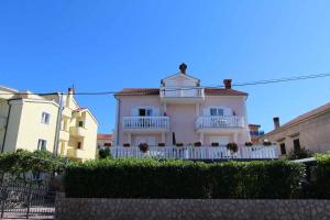 Apartment in Malinska - Insel Krk 53300