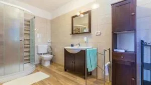 Holiday home in Heki - Istrien 51827 - Heki