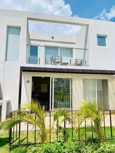 Beach Home at Playa Caracol