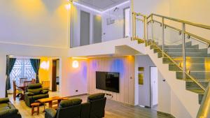 8 Guests - 4 Bedrooms - Dar Es Salaam City