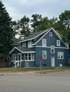 Broadway Booking - Columbia Heights