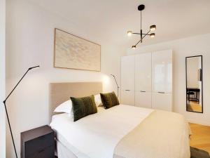 Sleek & Refined Apartment - Levallois-Perret