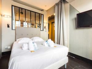 Authentic apartment - 2BR 6P - Tour Eiffel view