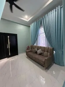 Hj Awang Homestay - Kampong Kok Lanas