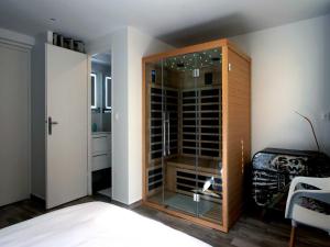 Appartements Amazing Duplex with Sauna 1BR 4P in the heart of the city of Orly : photos des chambres