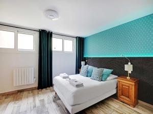 Appartements Amazing Duplex with Sauna 1BR 4P in the heart of the city of Orly : Appartement 1 Chambre