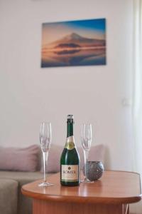 Apartments with parking space Kastel Stafilic, Kastela - 23905