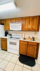 Carolina Winds #5 beautiful Ocean view condo pool