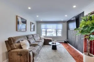 Samson Retreat - 多瓦尔