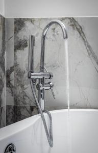 2Bedroom apartment by the castle