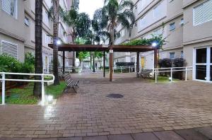 Apto até 6 pessoas, próximo Expo Center Norte com estacionamento