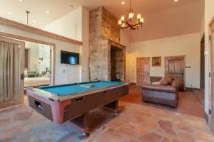 14 Guests 5BR 2BA At-Home Gym & Spacious Living - Beaver