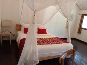 Rua Beach Resort Sumba