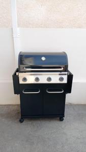 Private pool apartment