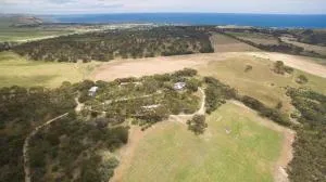 Allusion Farmstay and Vineyard Units - Wattle Flat
