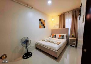 One-Bed Room Elegant Apartment with a Balcony and Pool - B1 6Luster