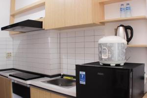 Cozy and Nice Studio at Sayana Bekasi Apartment By Travelio